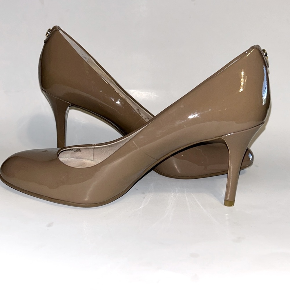 Michael Micheal Kors Tan Heels